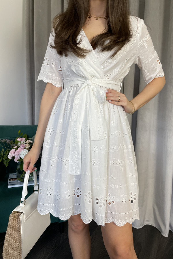 Sukienka ażurowa biała STELLA 3