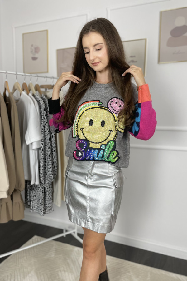 Sweter ze zdobieniami BEAR 3