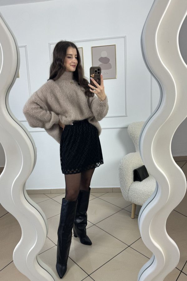 Sweter oversize z golfem beżowy 55% moher VILLY 5