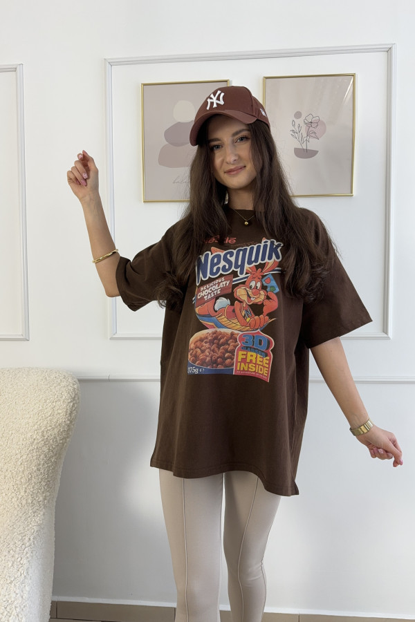 T-shirt z nadrukiem czekoladowy NESQUIK