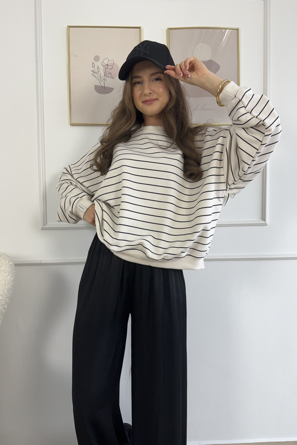 Bluza oversize w czarne paski VOGUE 2
