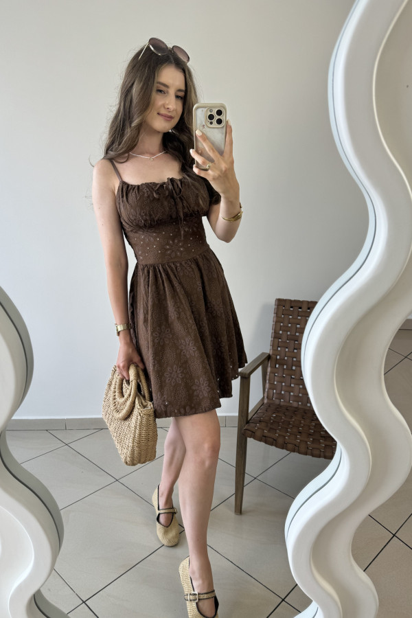 Sukienka ażurowa czekoladowa mini RACHEL 4