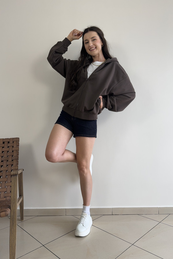 Bluza oversize z kapturem zapinana na zamek czekoladowa ALBA 3