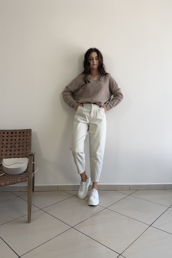 Sweter oversize z dekoltem w serek beżowy RICE 1