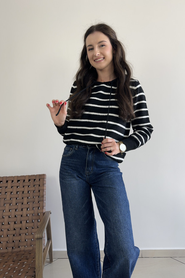 Sweter w paski z kapturem czarny CASUAL 1