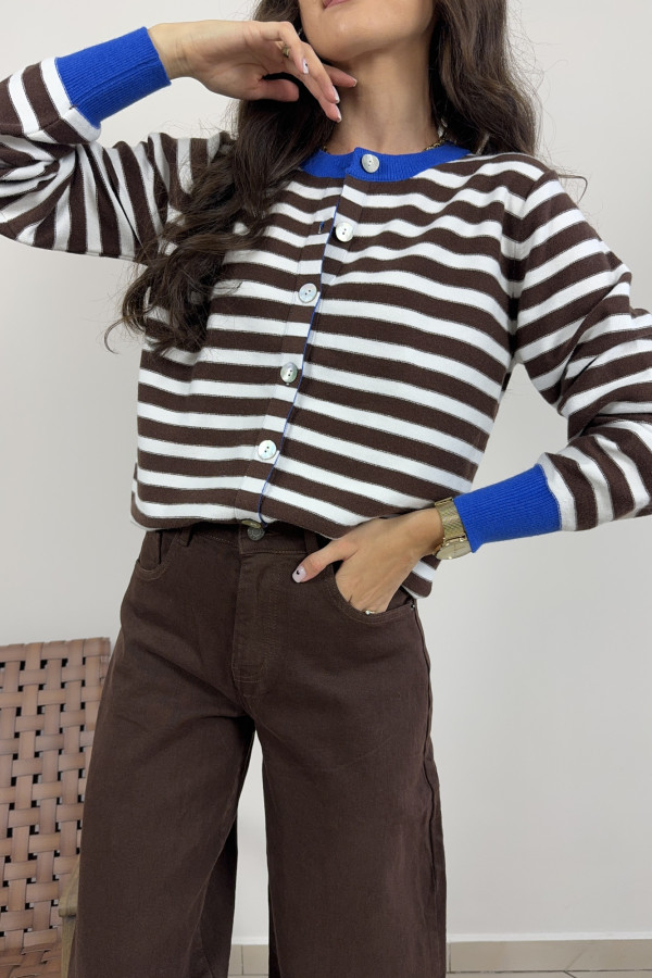 Sweter z niebieskimi obszyciami w paski 35% wełna BLUE ACCENT