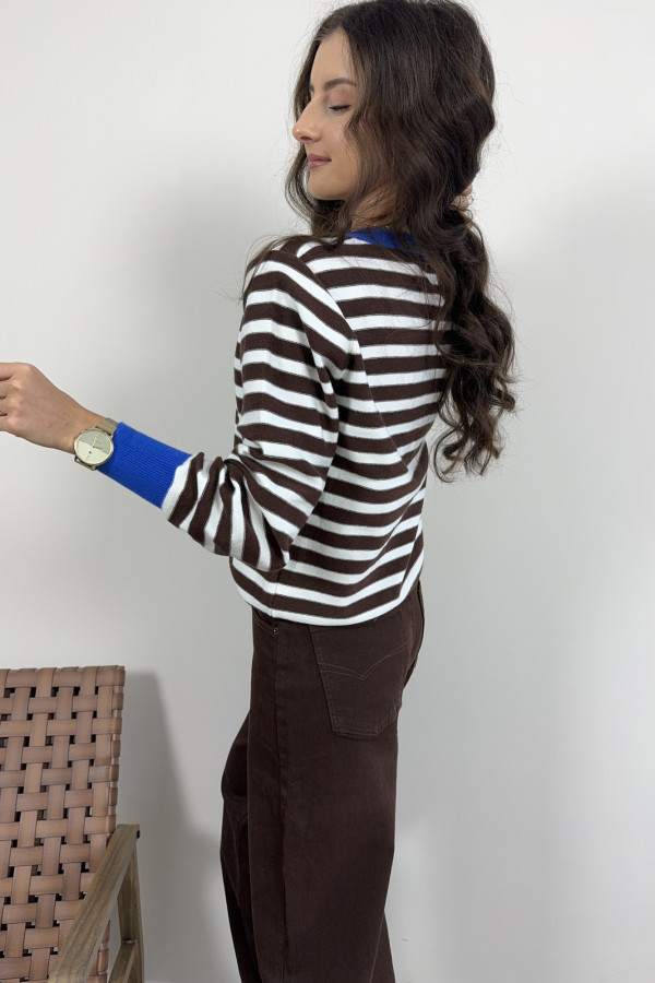 Sweter z niebieskimi obszyciami w paski 35% wełna BLUE ACCENT 4