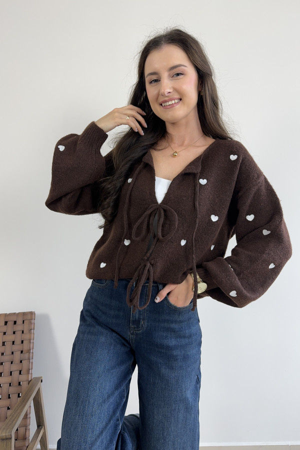 Sweter z wiązaniem w jasne serduszka SWEET HEARTS 1
