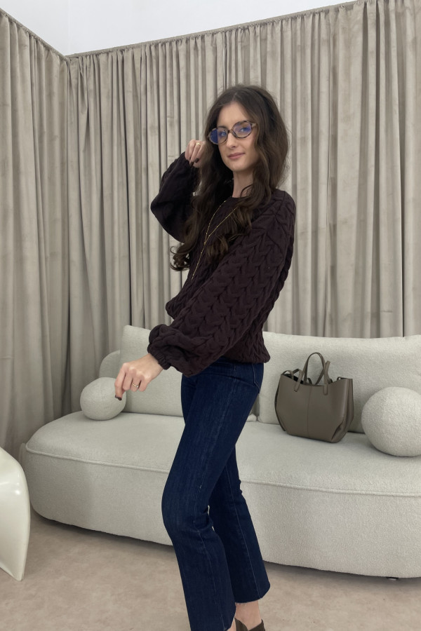 Sweter o warkoczykowym splocie czekoladowy JERRY 4