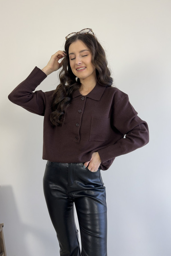 Sweter czekoladowy z kieszonką COZY