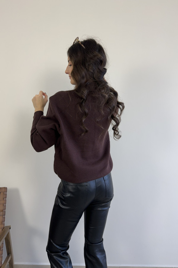 Sweter czekoladowy z kieszonką COZY 2