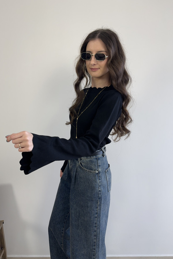 Bluzka z rękawami typu dzwonek czarna AMELIE 2